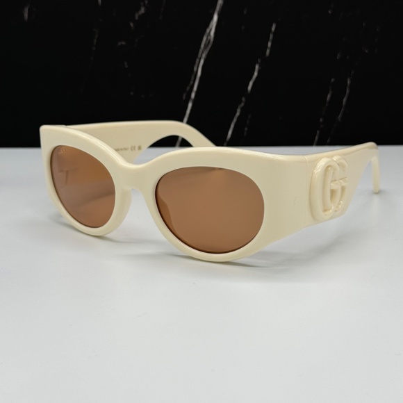 NEW GUCCI OVAL SUNGLASSES, AUTHENTIC WOMEN SUNGLASSES GUCCI - Picture 4 of 15